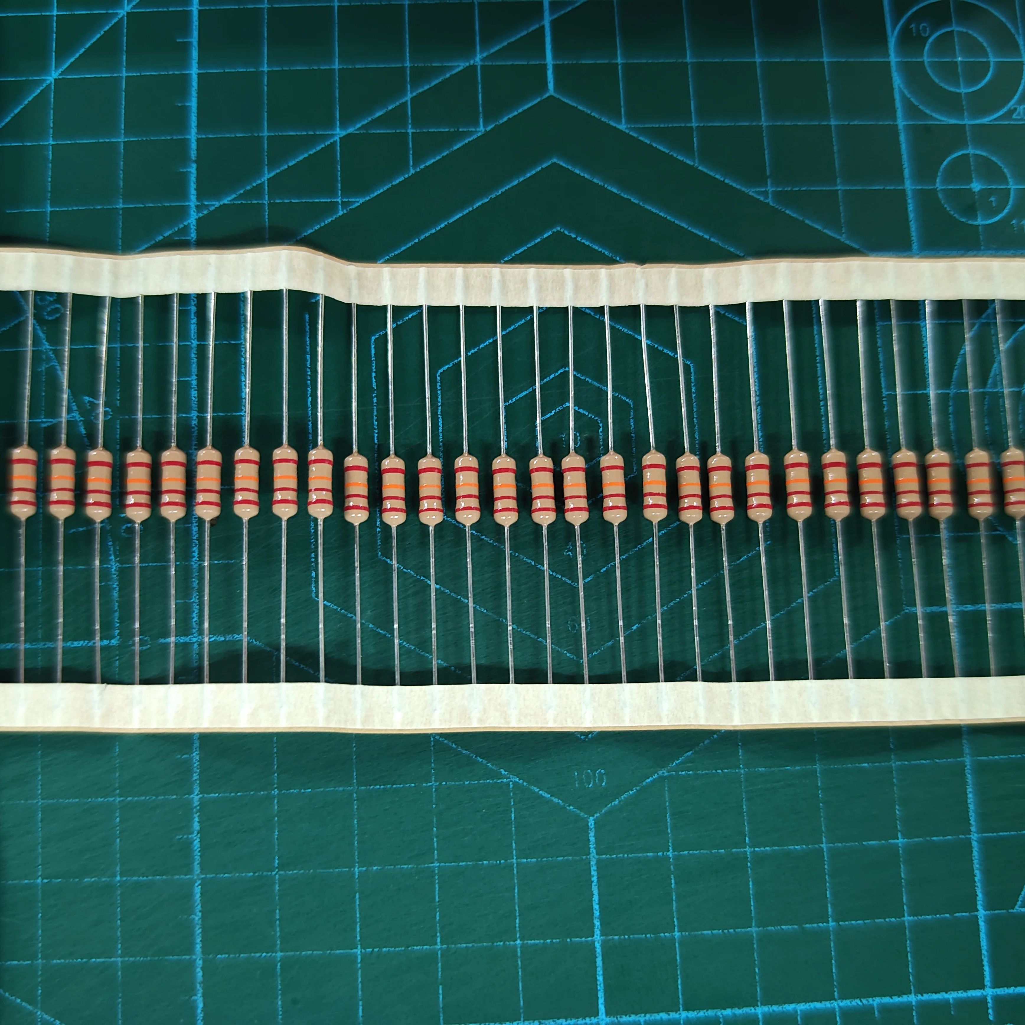 Home Cinema Hifi - 1/2W 0.5W Ceramic Carbon Film Resistor